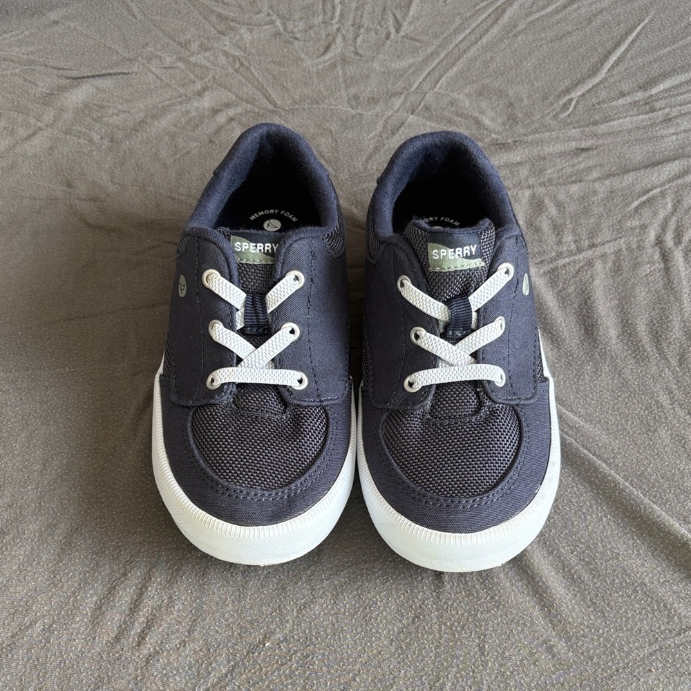 Sperry Kids Navy and White Sneakers. NWOT. Smoke free home. Size 12M.